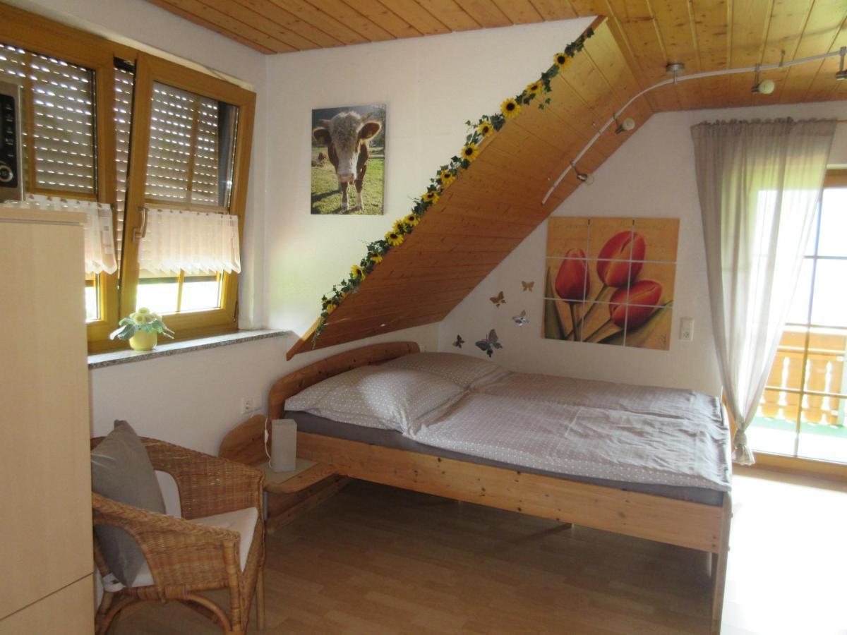 Wehrlemartinshof Apartment Simonswald Bagian luar foto